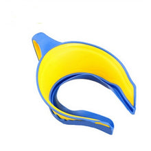 Load image into Gallery viewer, Baby wash hair shield